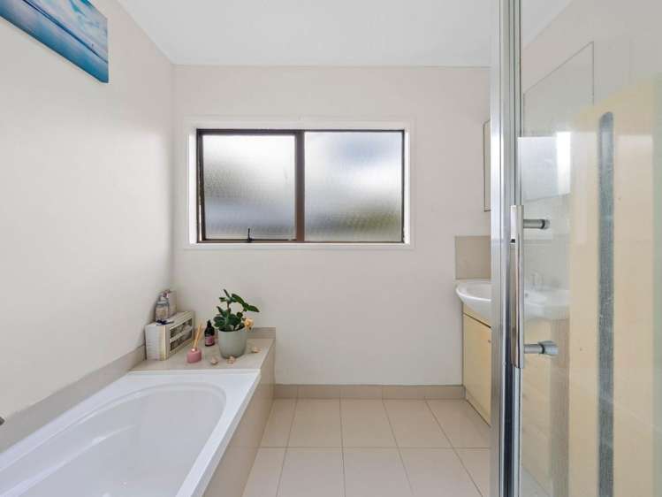 31 Kellett Road Ranui_12