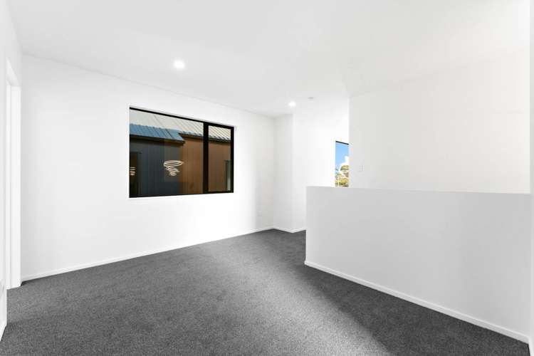 10 Aquamarine Avenue Wainui_12