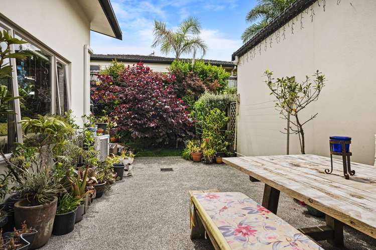 52a Aspiring Avenue Flat Bush_8