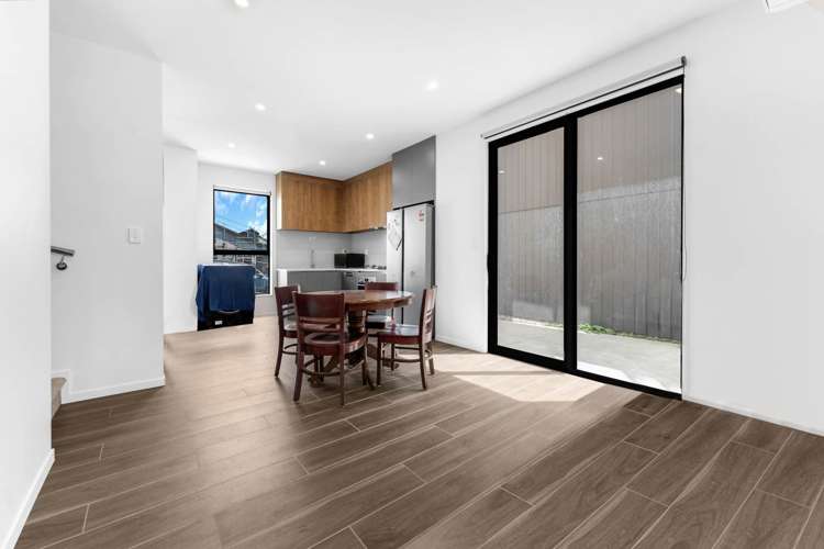 36 Puwha Street Massey_12