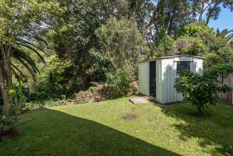 2a The Glebe Cockle Bay_13