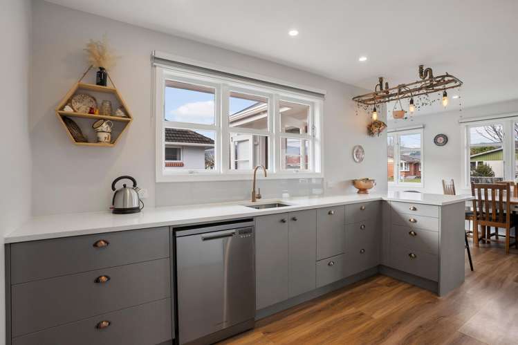 89 Fraser Crescent Elderslea_17