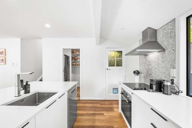 10 Redvers Drive Belmont_2