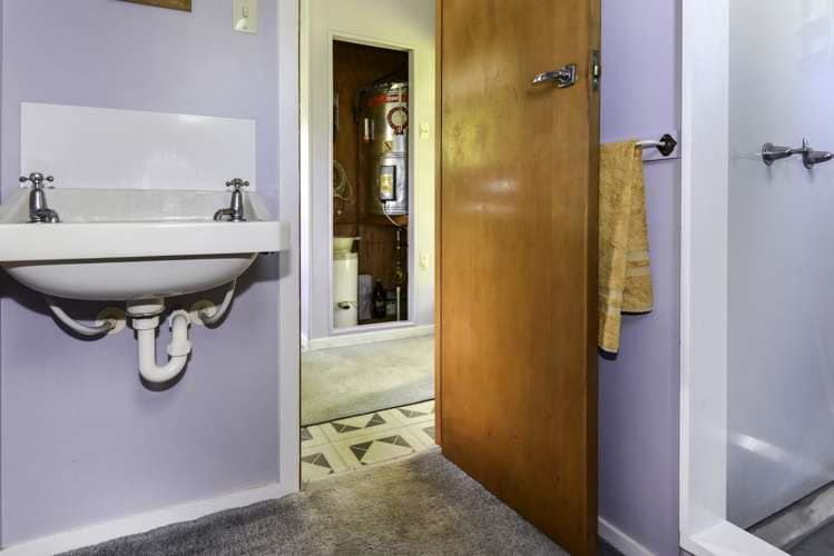 10 Farr Street Whitecliffs_18