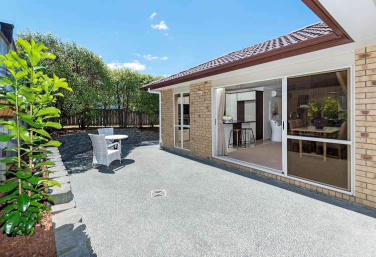 22 Seresin Crescent Flat Bush_11