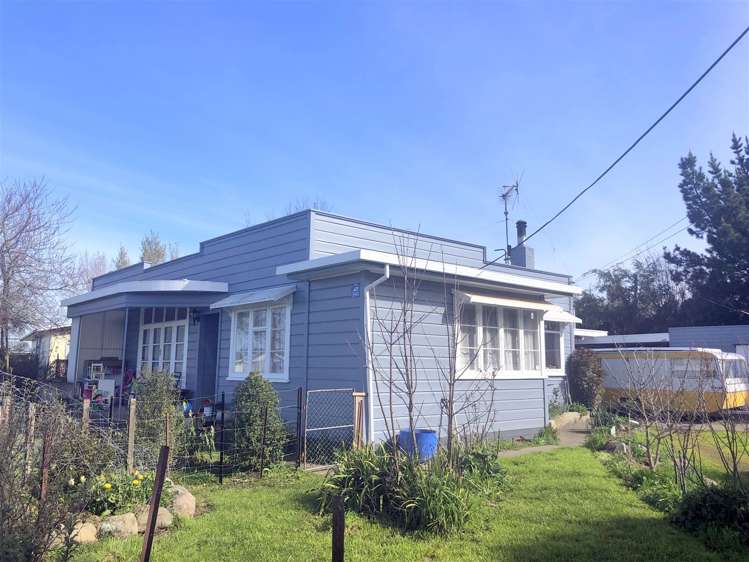 7 Lake Street Takapau_0