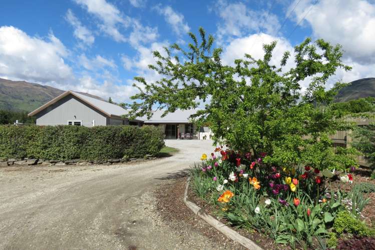 325 Riverbank Road Wanaka_15