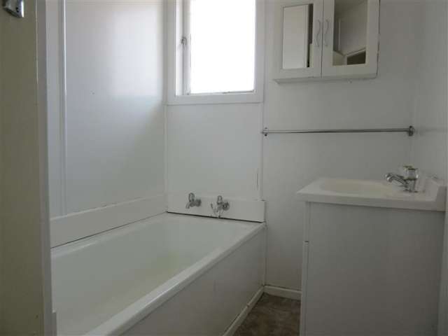 32 Roslyn Street Taumarunui_4