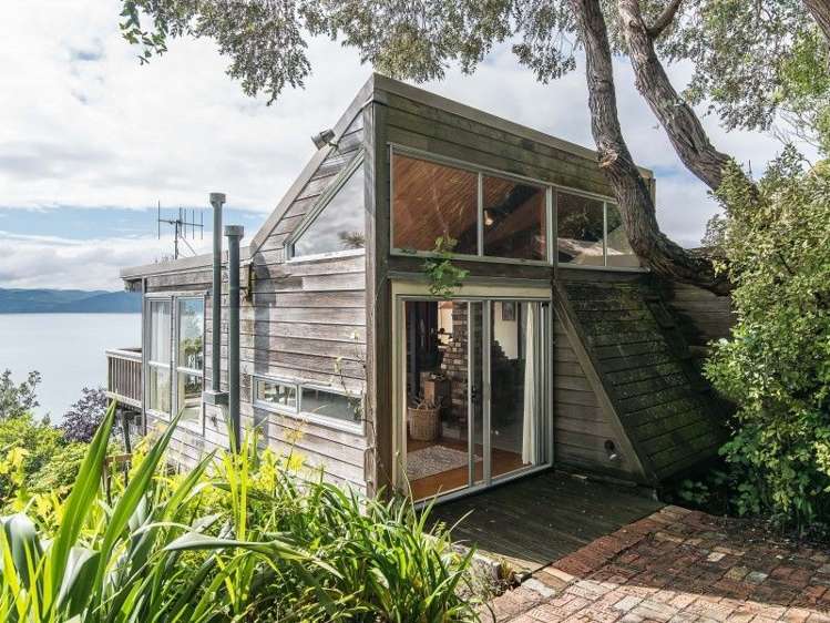 28 Napier Street Karaka Bays_0