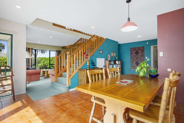 83 Miromiro Road Normandale_6