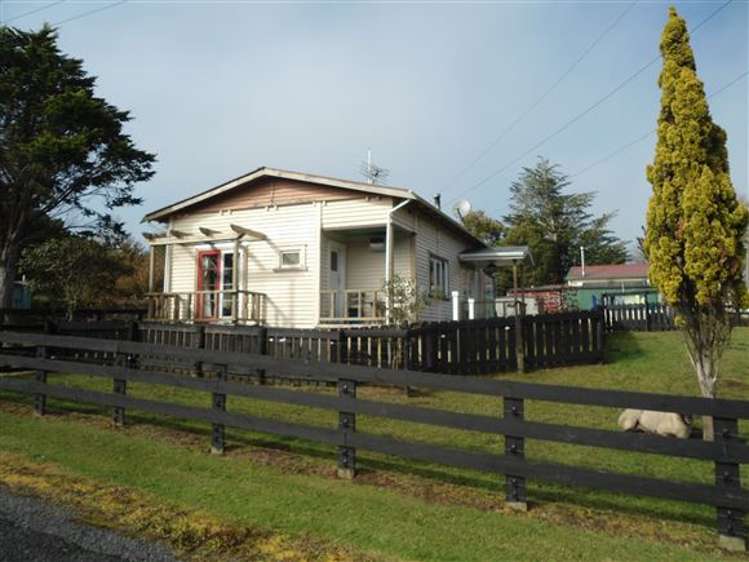 20 Seddon Street Waikino_0