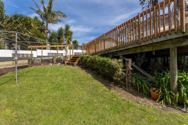 13 Bellringer Road Massey_24