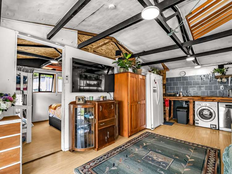 12 Swamp Road Cust_9