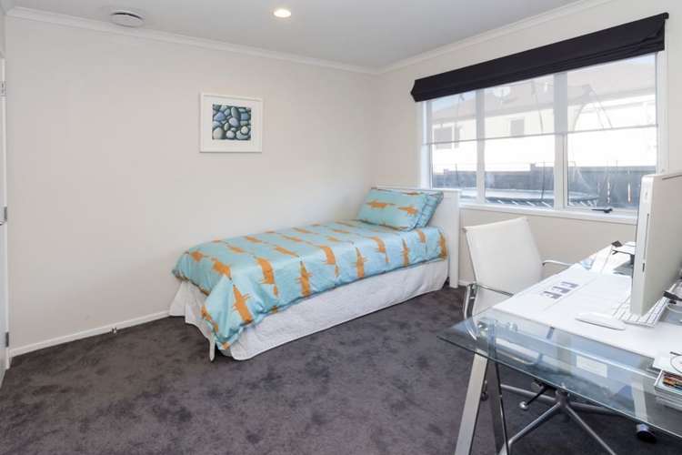 16 Chard Place Flat Bush_13