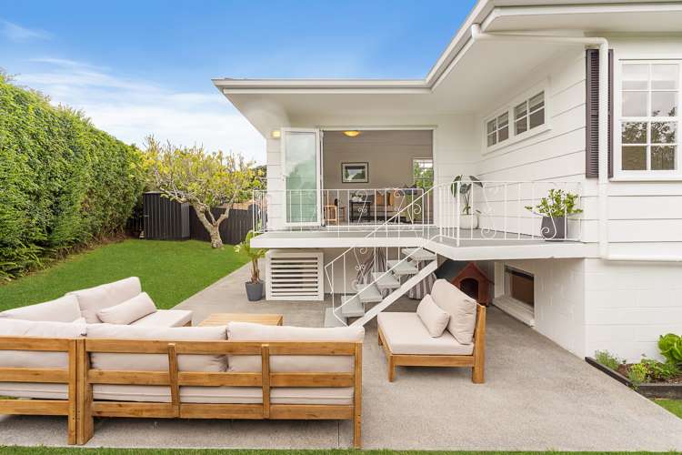 4/8 Bay Road Saint Heliers_17