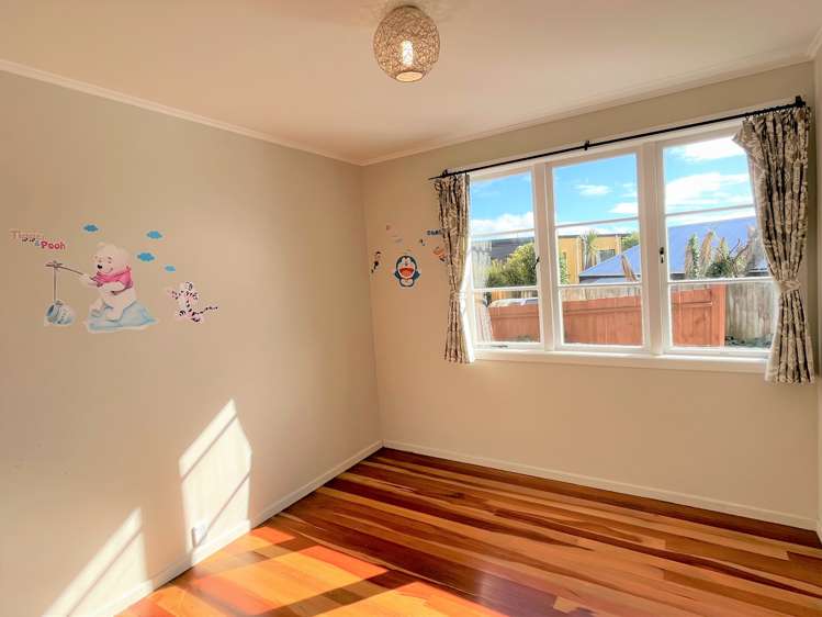 24 Vodanovich Road Te Atatu South_7