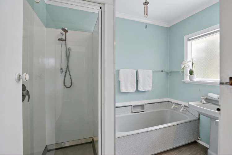 100 Alexander Road Raumati Beach_15