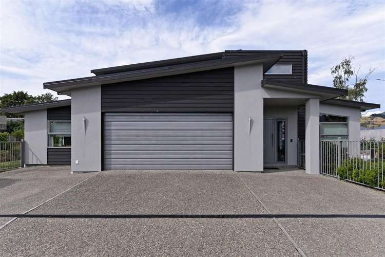 2 Lucy Murcott Place Stoke_0