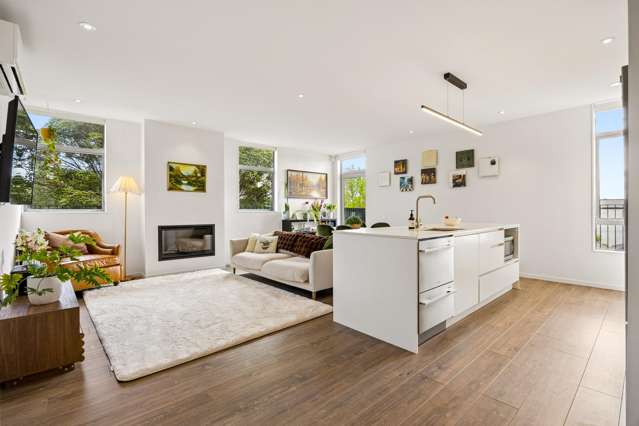 4/30 Norwich Street Eden Terrace_1
