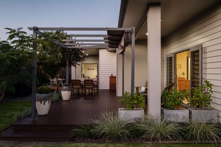 3 Pohutukawa Grove Lytton West_16