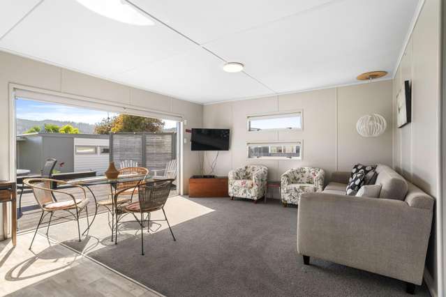 102B The Square Whangamata_4