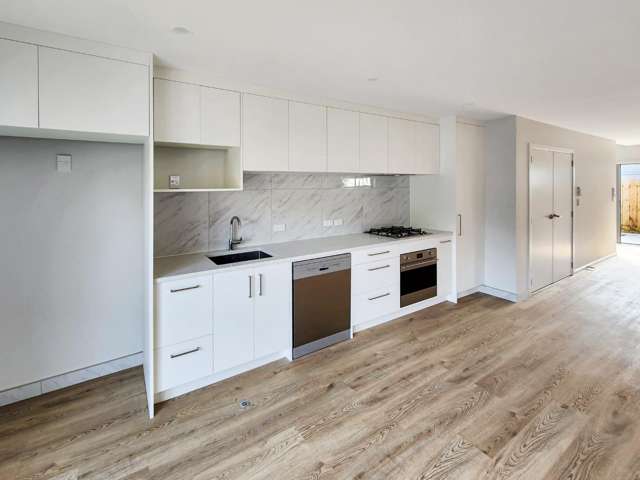 D/6 Russell Street 1371_3