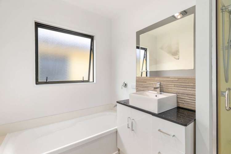 24/8 Margan Avenue New Lynn_14