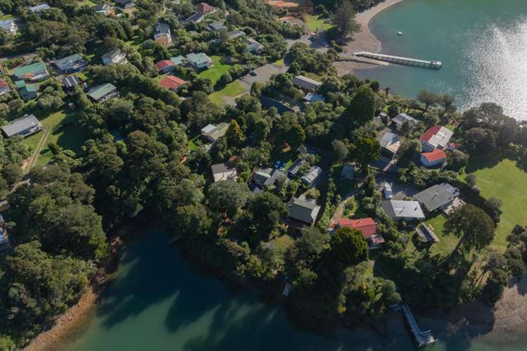 11 Kamahi Road Marlborough Sounds_31