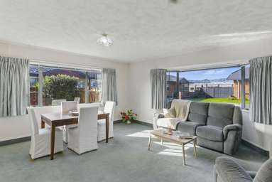 3 Surrey Lane_4