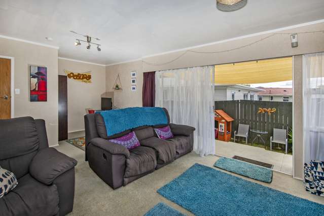 63 Heretaunga Street Tikipunga_2