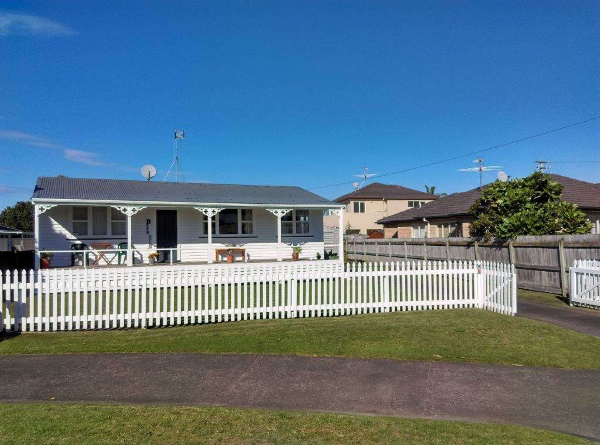 6 Courthouse Lane Orewa_0