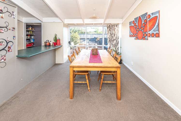 1 Banks Place Tawhero_4