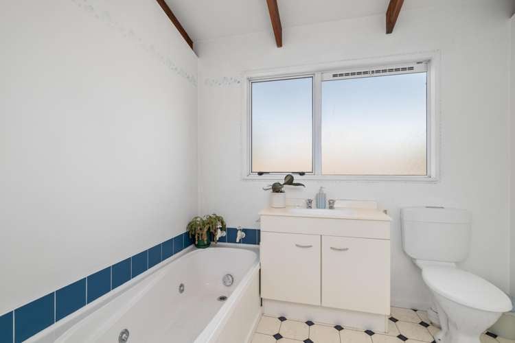 15 Springswood Grove Springlands_24
