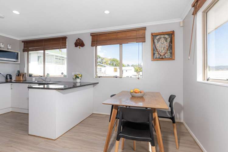 49A Forest Hill Road Henderson_6