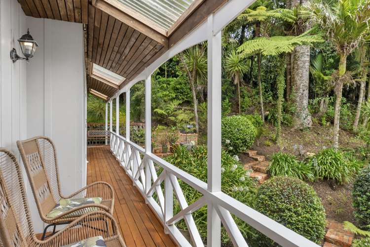 74 Scenic Drive Titirangi_16