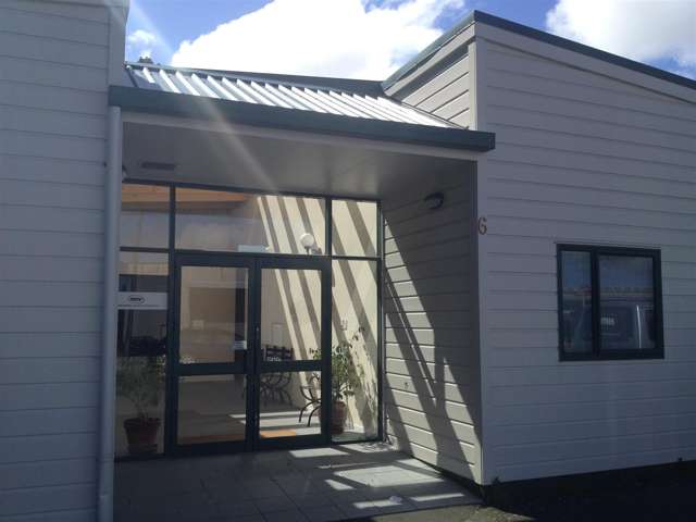 100m² Office Space, Ngauranga