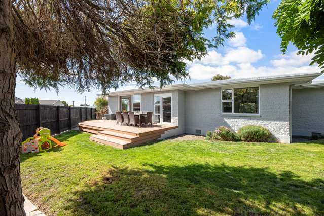 2 Houghton Crescent Redwoodtown_1