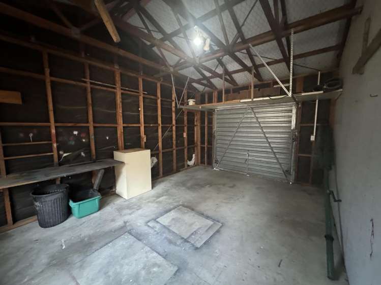 82 Queens Road 1367_13