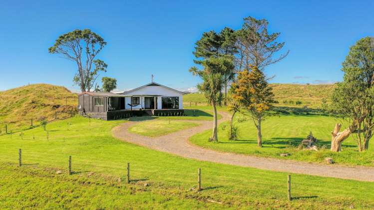 6190 South Road Rahotu_19