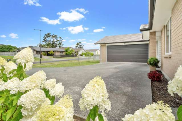 14 Eric Farley Drive Kumeu_1