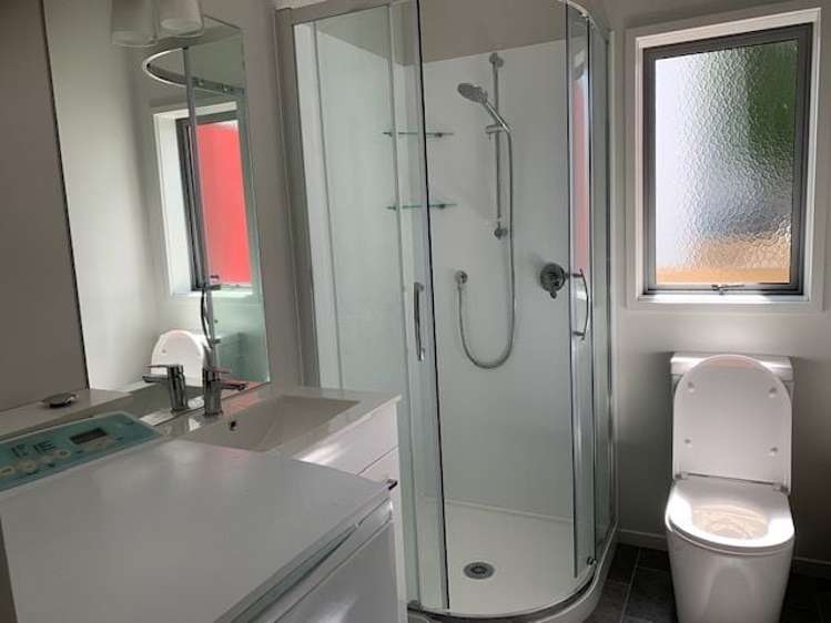 2/95B Duke Street Mount Roskill_5