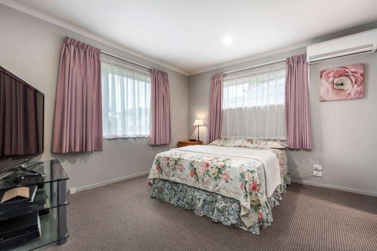 7 Mandival Avenue Flat Bush_8