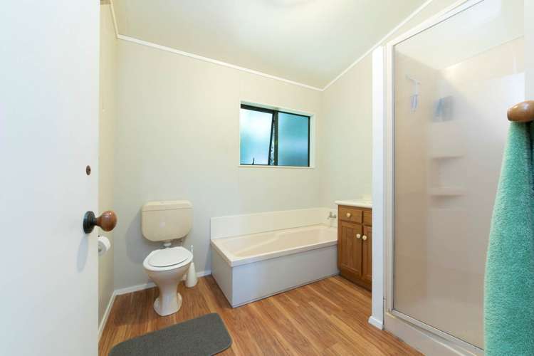 197 Victory Road Laingholm_7