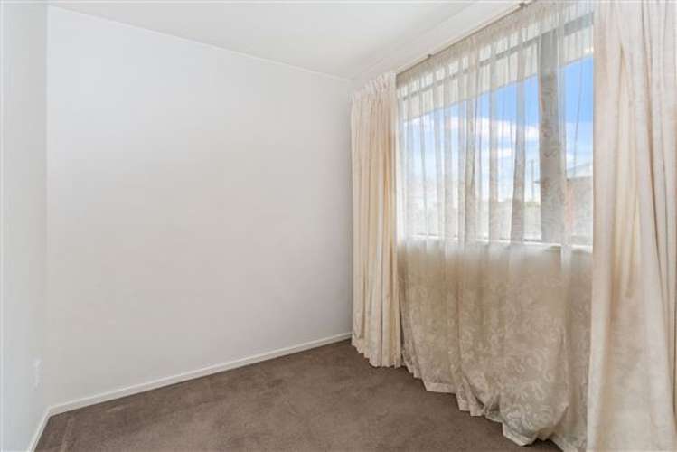 3 Clinton Lane Woolston_8