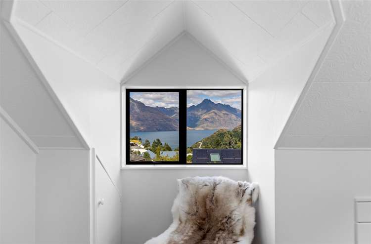 25a Watts Road Fernhill/Sunshine Bay_9