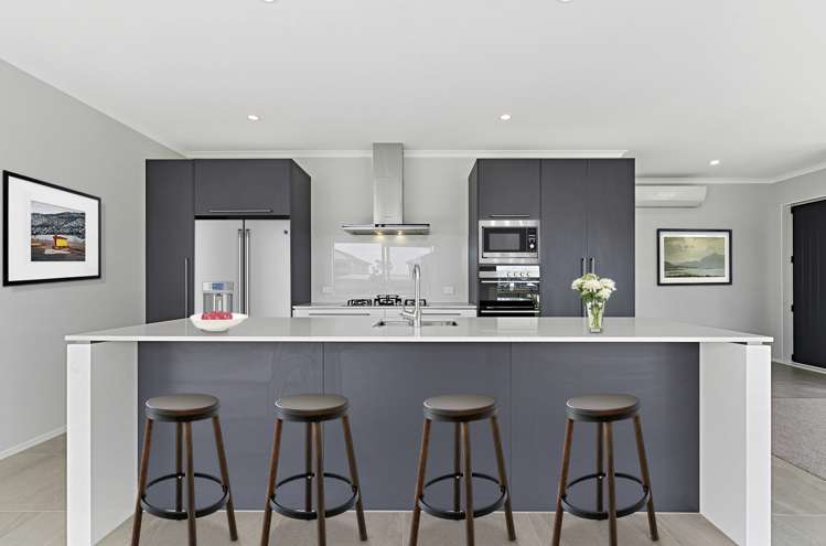 11 Symes Drive Red Beach_2