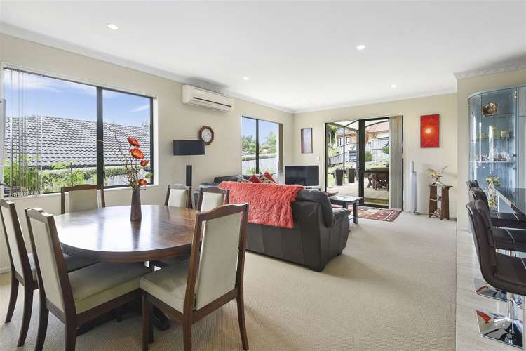 16 Leafield Crescent Henderson_7