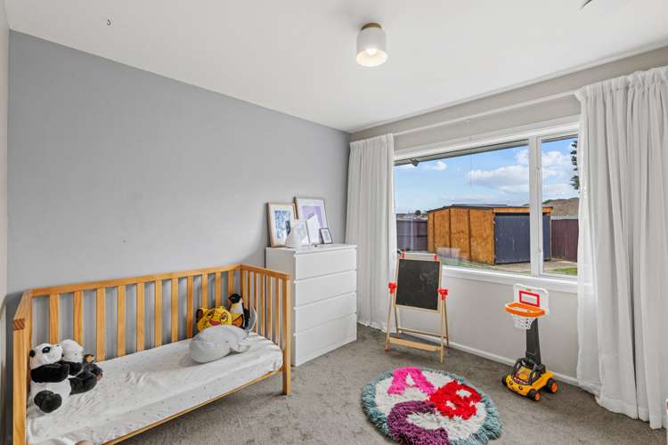 9 Fir Tree Lane Aranui_7