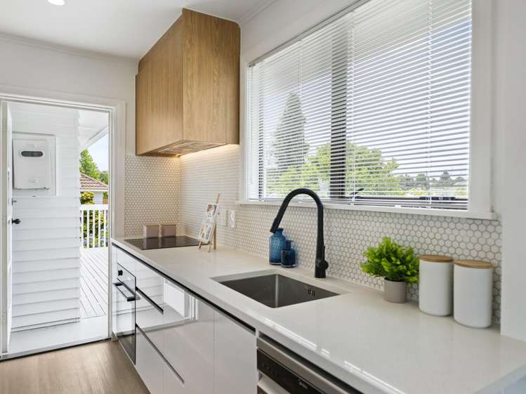 3 Buller Crescent Manurewa_10