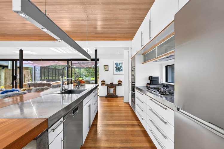 47 Hardens Lane Paremoremo_8